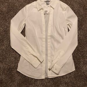 White Slim Fit H&M Button Down Blouse